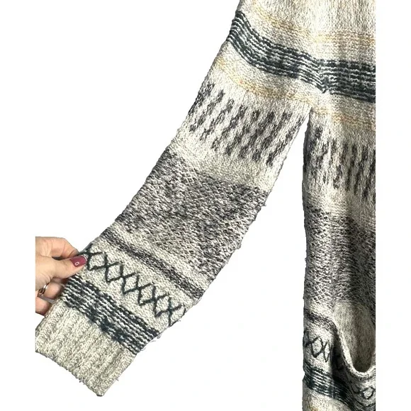 CAbi Shetland Cardigan Waterfall Sweater Boho Aztec Fringe Open Front Small Sz S - Picture 4 of 10